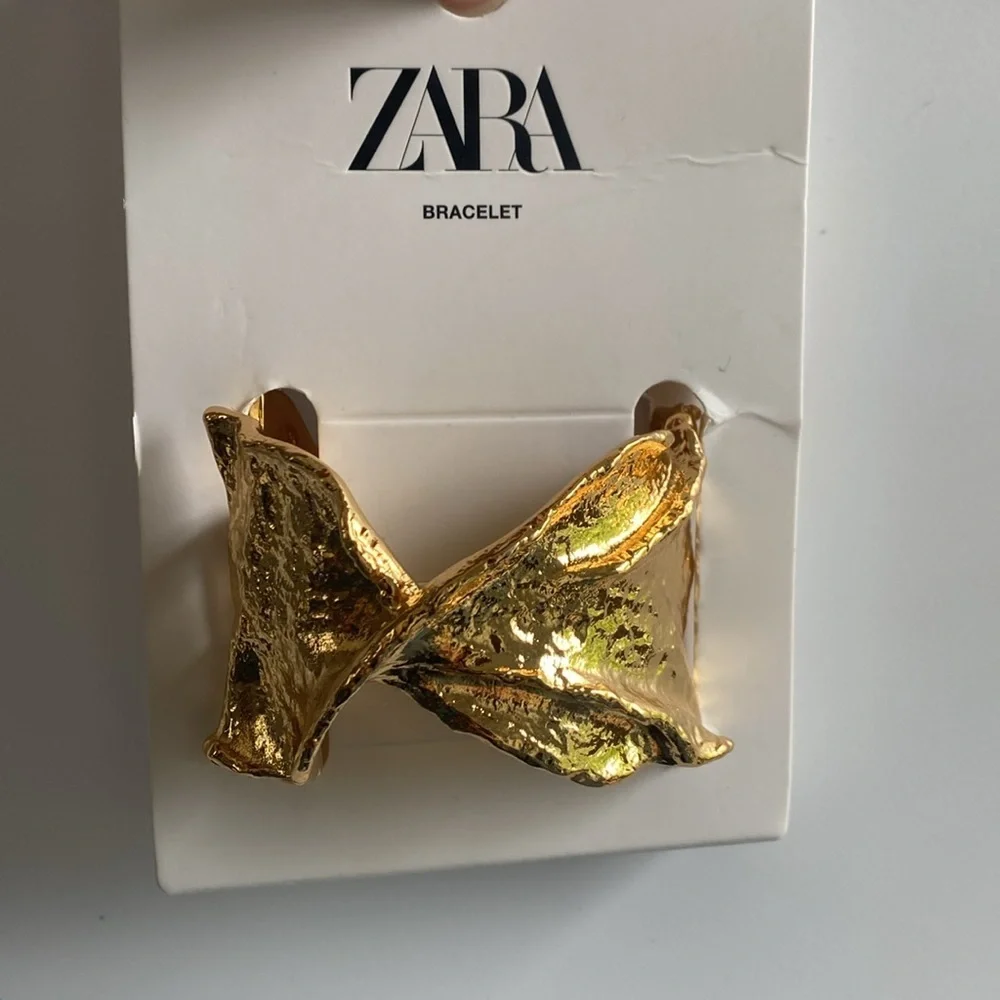 NWT Zara Textured Bracelet